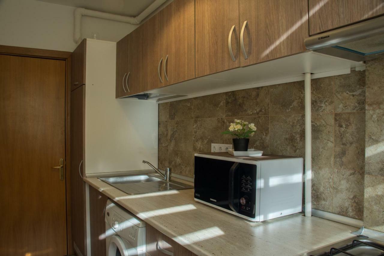 Maxxy Apartments Bucarest Esterno foto